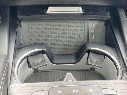 Certified 2025 Mercedes-Benz GLS 580 4MATIC image 36