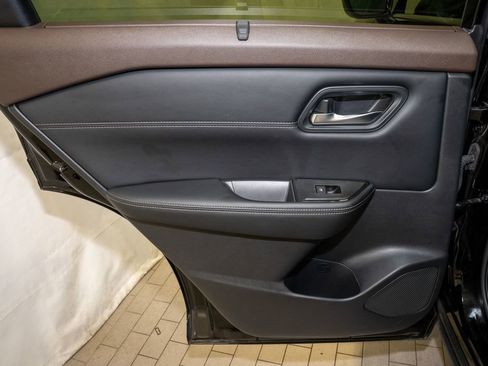 Certified 2023 Nissan Rogue SV w/ SV Premium B Package image 11