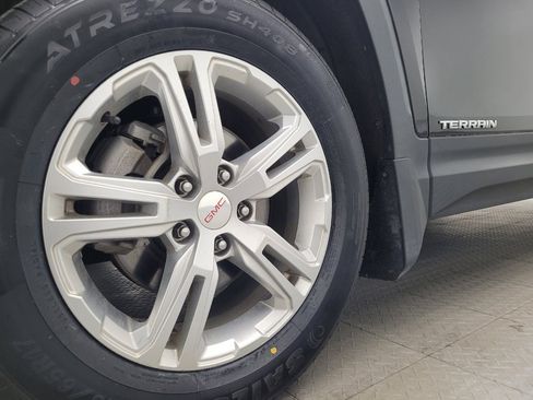 Used 2018 GMC Terrain SLE AWD/4WD image 31