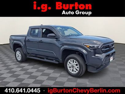 Used 2025 Toyota Tacoma SR w/ SR Upgrade Package
