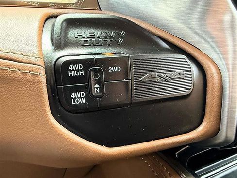 Used 2022 RAM 2500 Limited AWD/4WD image 50
