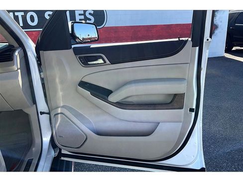 Used 2019 GMC Yukon XL Denali w/ Denali Ultimate Package image 20