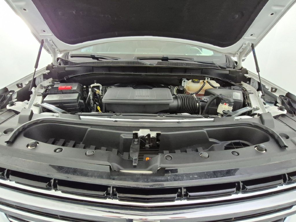 Certified 2021 Chevrolet Suburban LT AWD/4WD image 38