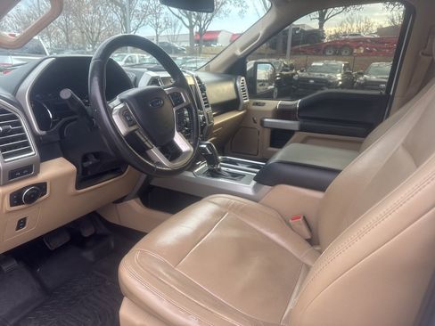 Used 2016 Ford F150 Lariat image 7