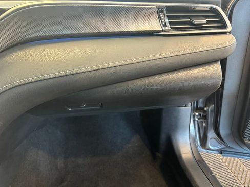 Used 2021 Toyota Camry XSE FWD image 31
