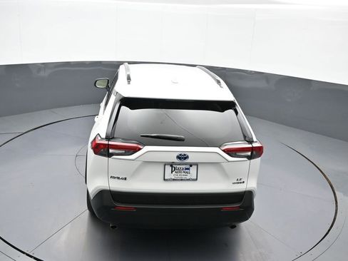 Certified 2024 Toyota RAV4 LE AWD/4WD image 38