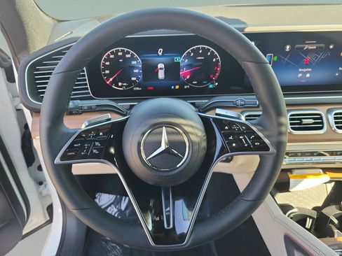 Certified 2026 Mercedes-Benz GLE 580 4MATIC image 32