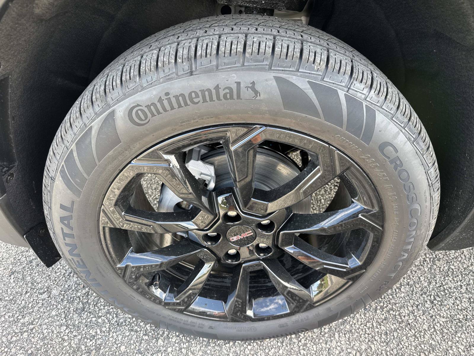 New 2027 GMC Terrain Elevation w/ Elevation Premium Package FWD image 10