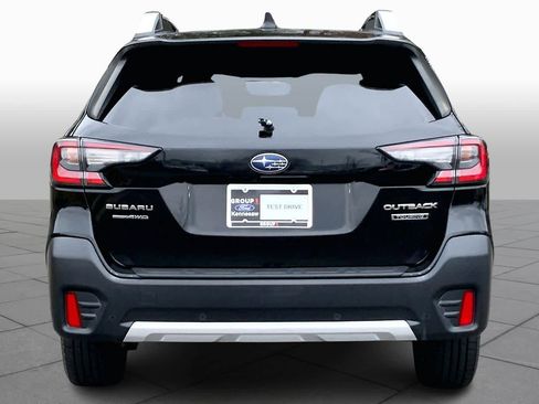 Used 2022 Subaru Outback Touring image 4