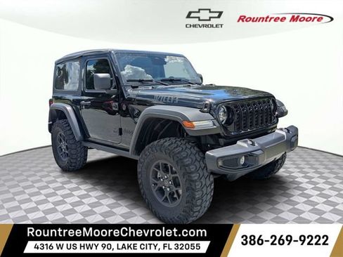 Used 2026 Jeep Wrangler Sport AWD/4WD image 1