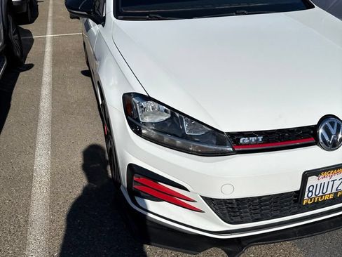Used 2018 Volkswagen GTI S FWD image 4