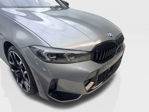 Used 2025 BMW 330i Sedan w/ M Sport Package RWD image 17