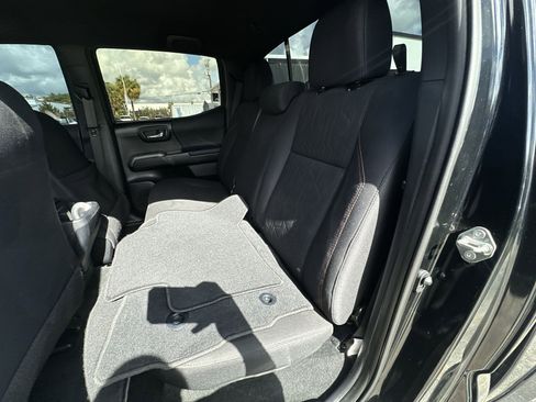 Used 2020 Toyota Tacoma SR5 image 26