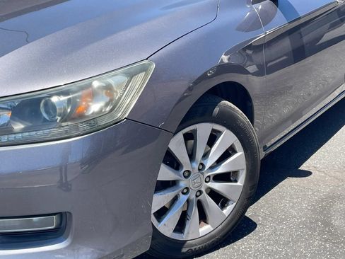 Used 2013 Honda Accord EX image 3