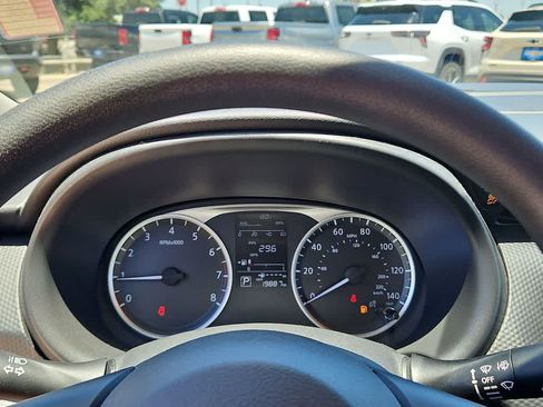 Used 2023 Nissan Kicks S FWD image 22