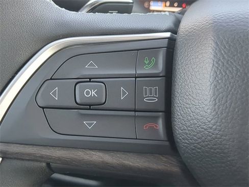 New 2025 Jeep Grand Cherokee Limited w/ Trailer Tow Package image 25