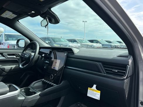 New 2026 GMC Terrain Elevation AWD/4WD image 35