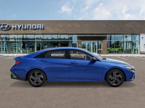 New 2026 Hyundai Elantra Sport image 7