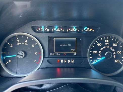 Used 2018 Ford F150 XLT w/ Equipment Group 302A Luxury AWD/4WD image 17