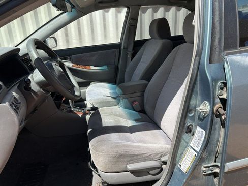 Used 2006 Toyota Corolla LE FWD image 5