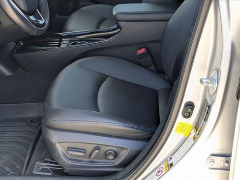 Used 2019 Toyota Prius Limited image 13