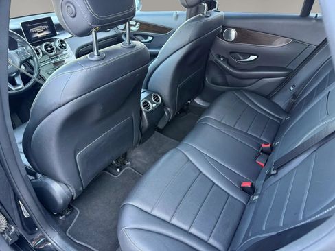 Used 2016 Mercedes-Benz GLC 300 4MATIC image 30