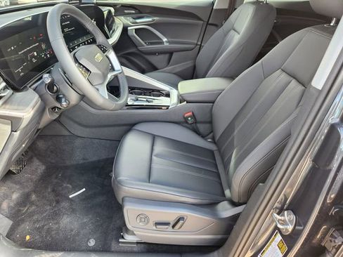 New 2025 Audi Q5 Premium Plus image 12