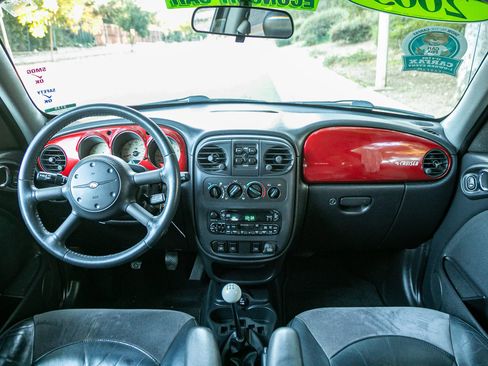 Used 2003 Chrysler PT Cruiser Limited image 21