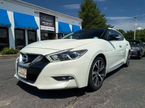Used 2016 Nissan Maxima Platinum FWD image 1