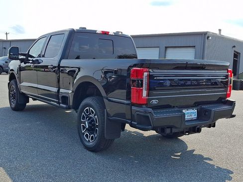 Used 2026 Ford F250 Platinum AWD/4WD image 4