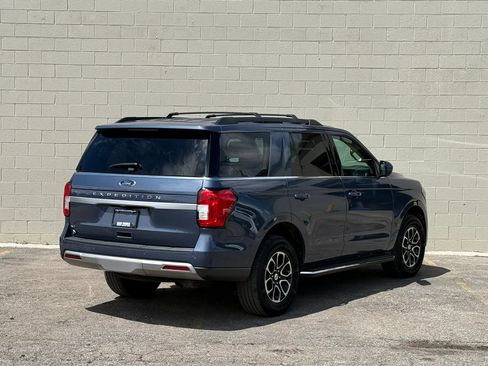 Used 2022 Ford Expedition XLT AWD/4WD image 12