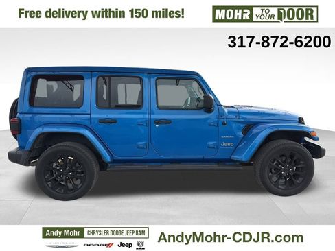 Used 2023 Jeep Wrangler Unlimited Sahara w/ Cold Weather Group image 8