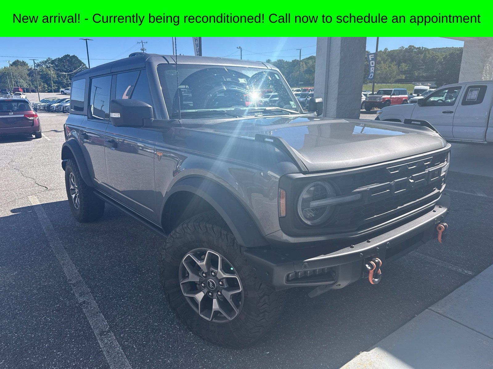 Used 2023 Ford Bronco Badlands AWD/4WD image 2