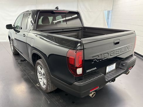 Used 2025 Honda Ridgeline RTL image 3