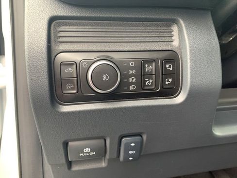 New 2026 Ford F350 Lariat w/ Black Appearance Package image 22