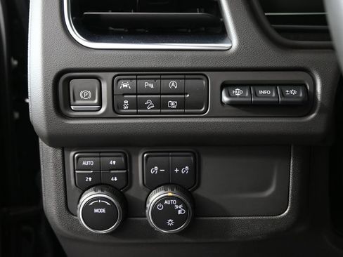 Used 2023 Chevrolet Tahoe Premier w/ Premium Package 2 AWD/4WD image 24