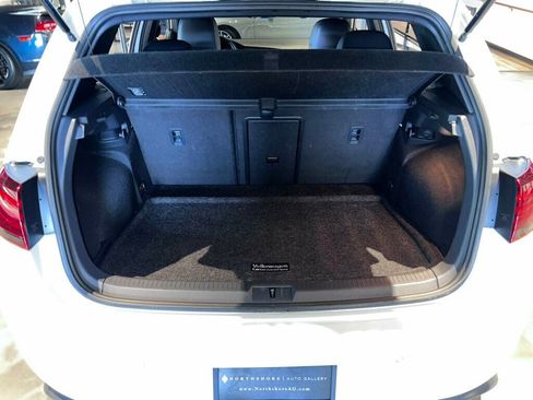 Used 2019 Volkswagen Golf 4-Door FWD image 19