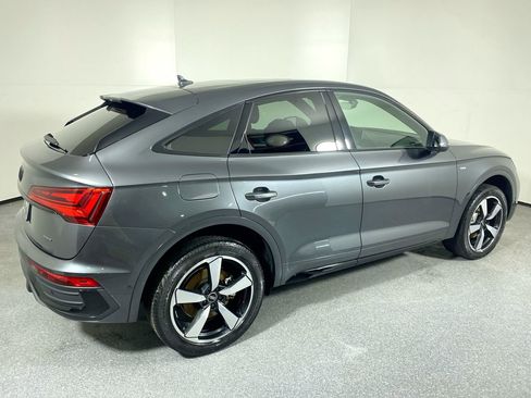 Used 2023 Audi Q5 2.0T Prestige w/ Prestige Package image 37