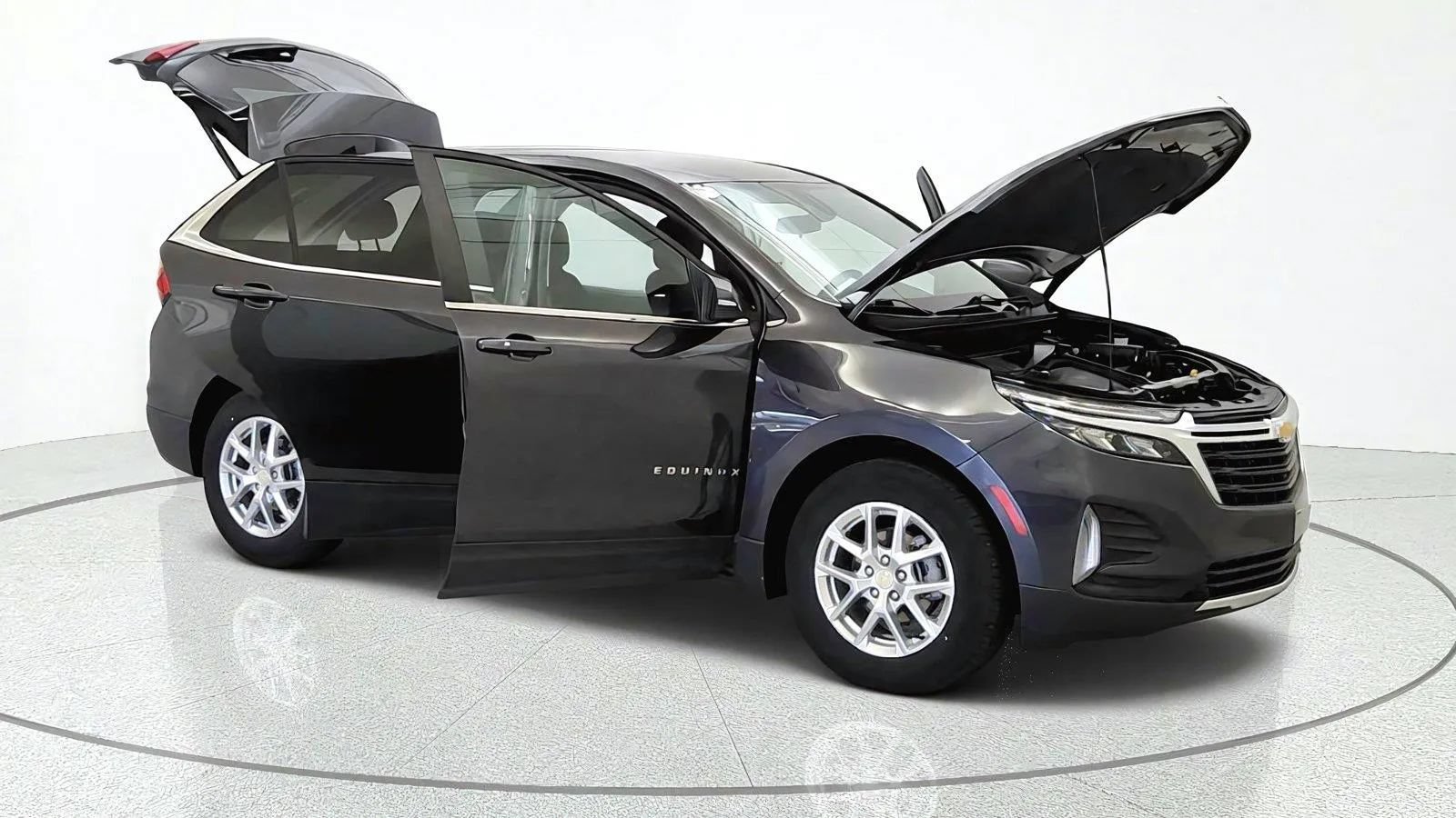 Used 2022 Chevrolet Equinox LT FWD image 11