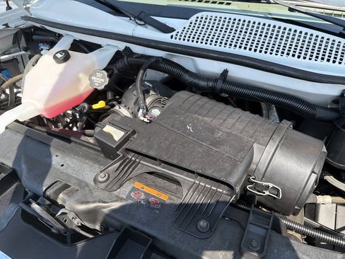 Used 2014 GMC Savana 1500 AWD image 15