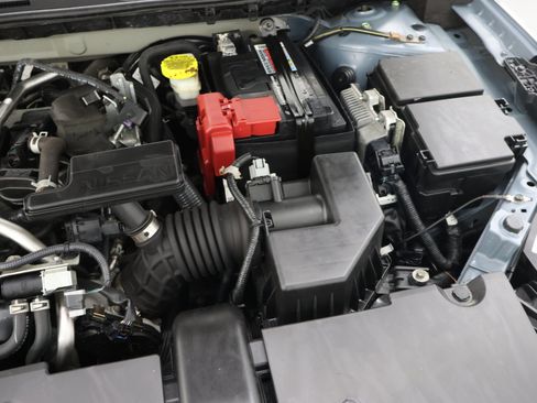 Used 2024 Nissan Sentra SV FWD image 17