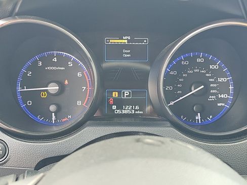 Used 2018 Subaru Outback 2.5i Touring AWD/4WD image 10