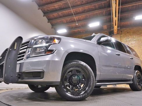 Used 2020 Chevrolet Tahoe 2WD image 3