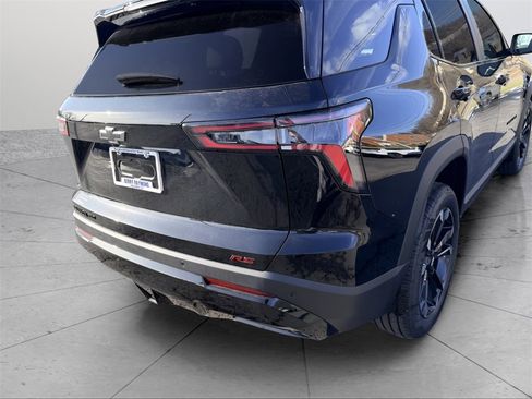 New 2026 Chevrolet Equinox RS w/ LPO, Floor Liner Package image 7