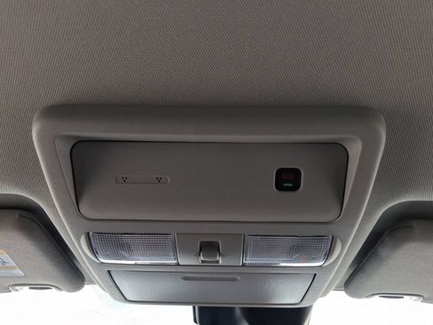 New 2026 Nissan Frontier SV w/ SV Convenience Package RWD image 8