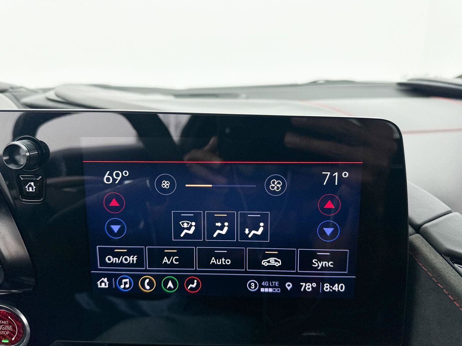 Used 2021 Chevrolet Corvette Stingray Premium Cpe w/ Z51 Performance Package RWD image 29