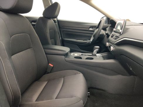 Used 2019 Nissan Altima 2.5 S FWD image 21