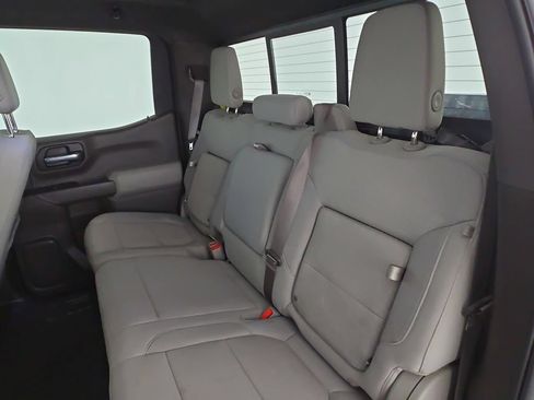 Used 2022 Chevrolet Silverado 1500 LT AWD/4WD image 29