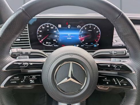 Used 2025 Mercedes-Benz GLS 450 4MATIC w/ Pinnacle Trim Package image 37