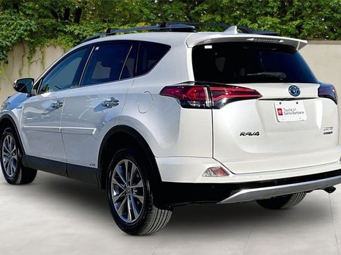 Certified 2016 Toyota RAV4 Limited w/ Advanced Technology Package image 4